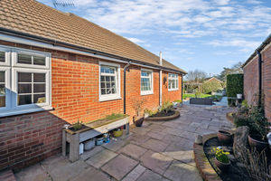 Photo 19- click for photo gallery